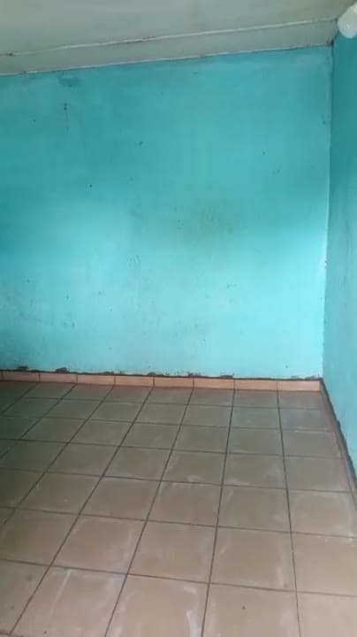 Studio à louer à Adjaeyaokro
