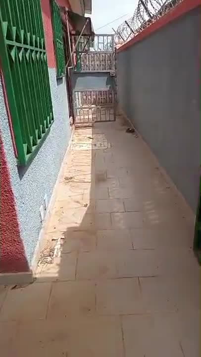 3 pièces à louer à Yamoussoukro Quartier Ebenezer