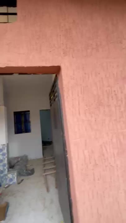 Studios à louer à Tchelekro Anganble