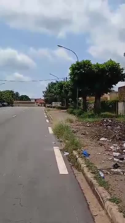 Terrain de 3900 m² à vendre à Yamoussoukro 220 Logements (ACD disponible)