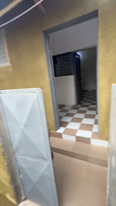 Studio à louer à Tchelekro