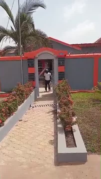 Villa 4 pièces à louer à Morofé N'Kloihidjô