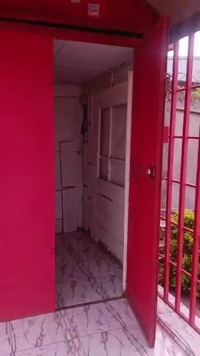 Magasin à louer à Houphouet-ville