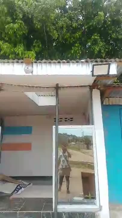 Magasin à louer à N'Gattakro (derrière SODEFOR) — bord de route