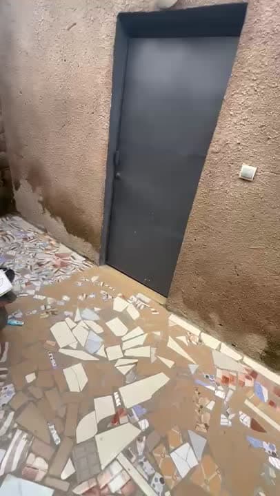 2 chambres, salon à louer à la Zone