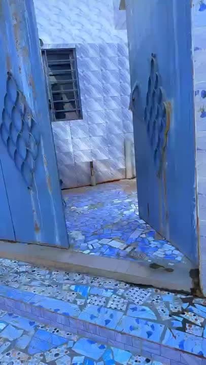 Chambres salon à louer à Koko