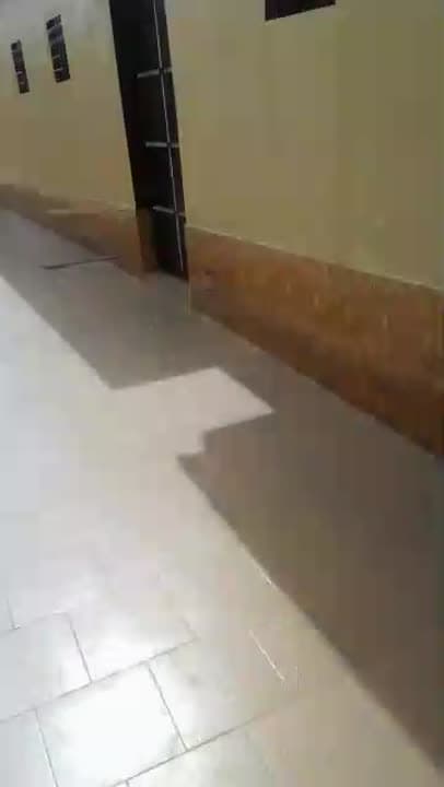 Plusieurs chambres, salon à louer à Gnankoukro — Cité sécurisée